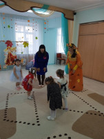 Утренник "Осень в гости к нам пришла" Утренник "Осень в гости к нам пришла".