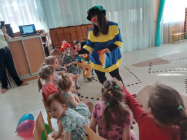 Развлечение "День Смеха" Развлечение "День Смеха".